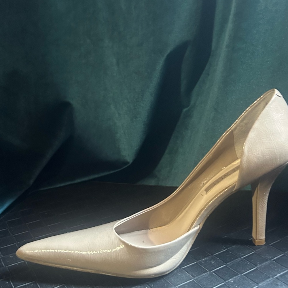 Elegant Taupe Women's Pumps